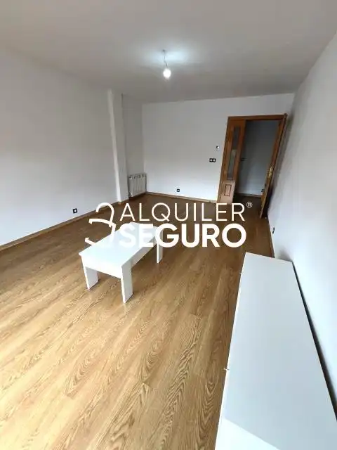 Habitación de Piso de alquiler en Valdemoro con Aire acondicionado, Calefacción y Terraza