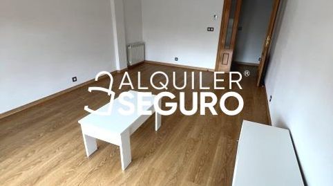 Foto 3 de Pis de lloguer a Belgica, Altos del Olivar - El Caracol, Valdemoro