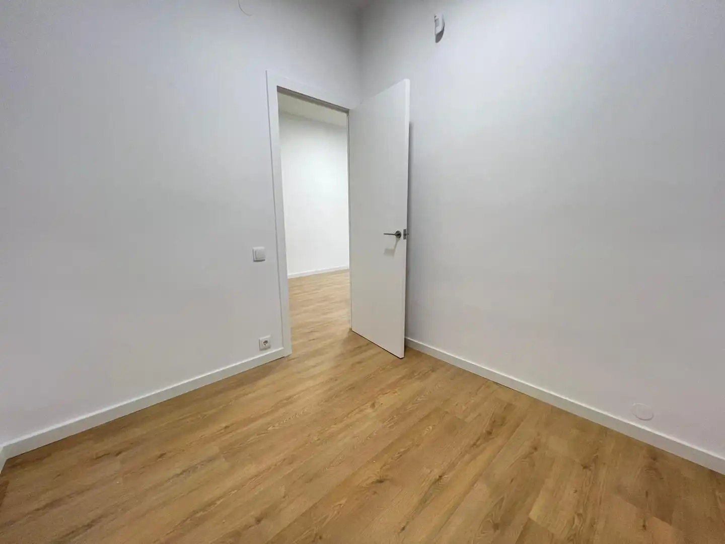 Piso en venta en Barcelona con Aire acondicionado, Parquet y Horno
