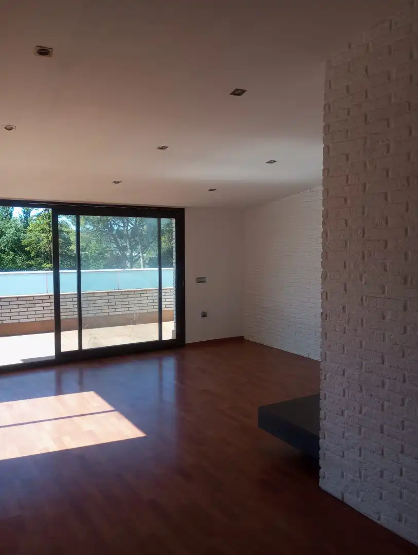 Houses for sale in Gironella  with Air Conditioner, Heating and Private garden