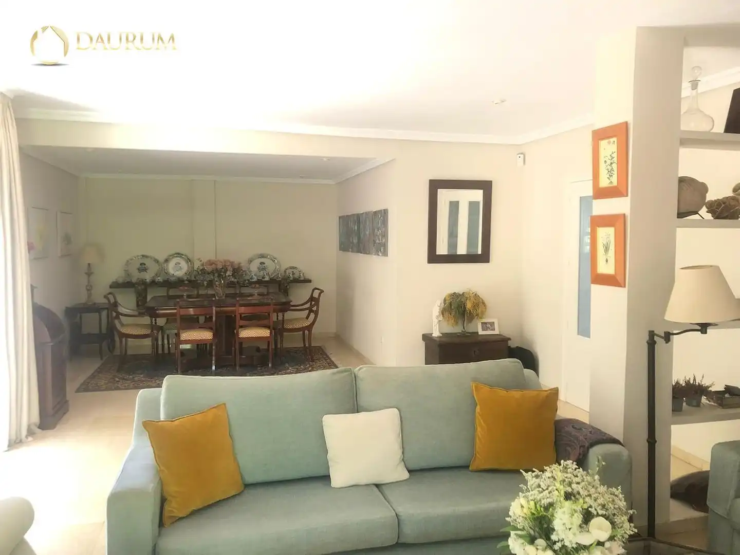 Sala de estar de Casa o chalet en venta en Mairena del Aljarafe con Aire acondicionado, Calefacción y Terraza