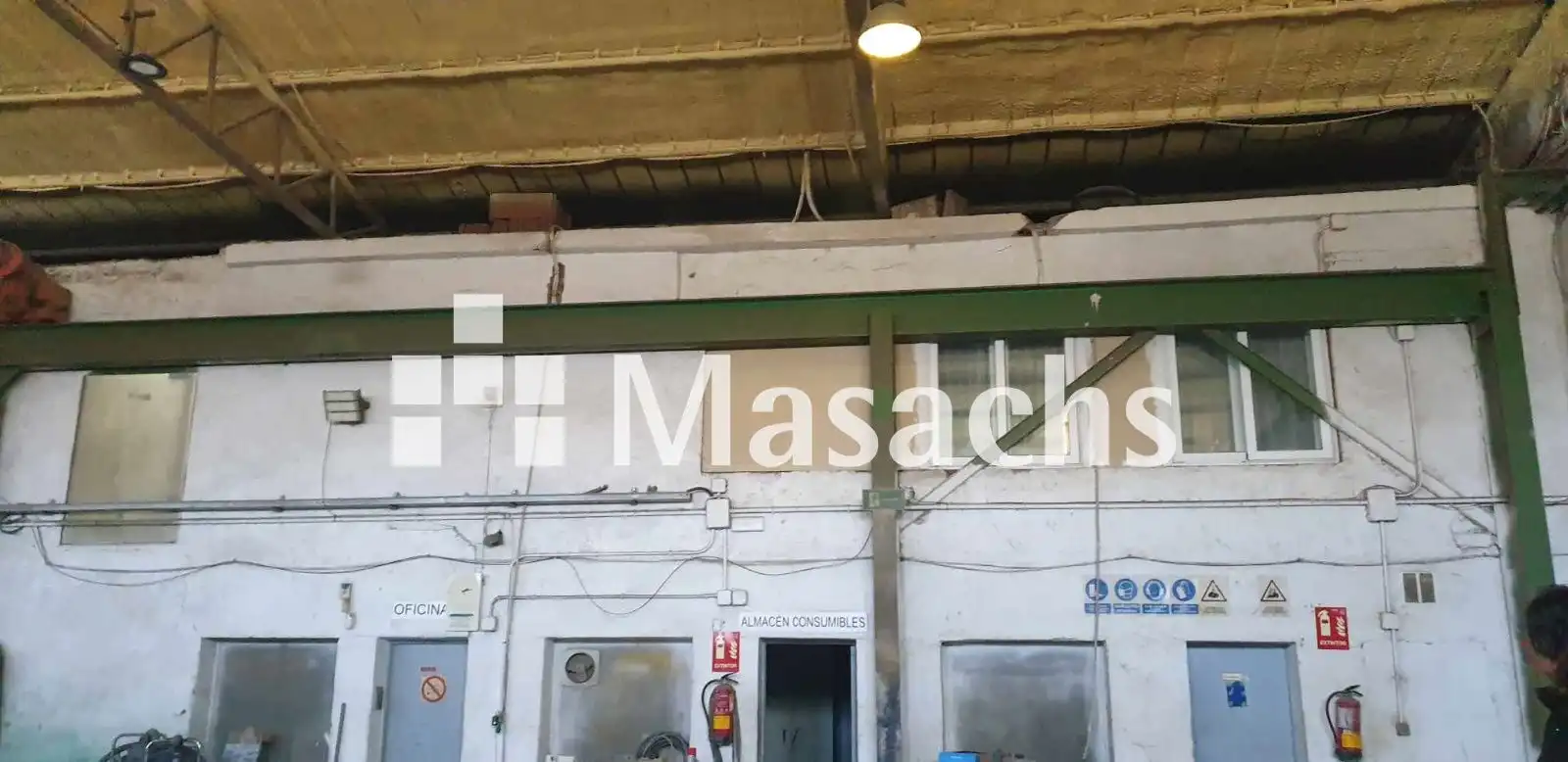 Außenansicht von Fabrikhallen zur Miete in Torrejón de la Calzada