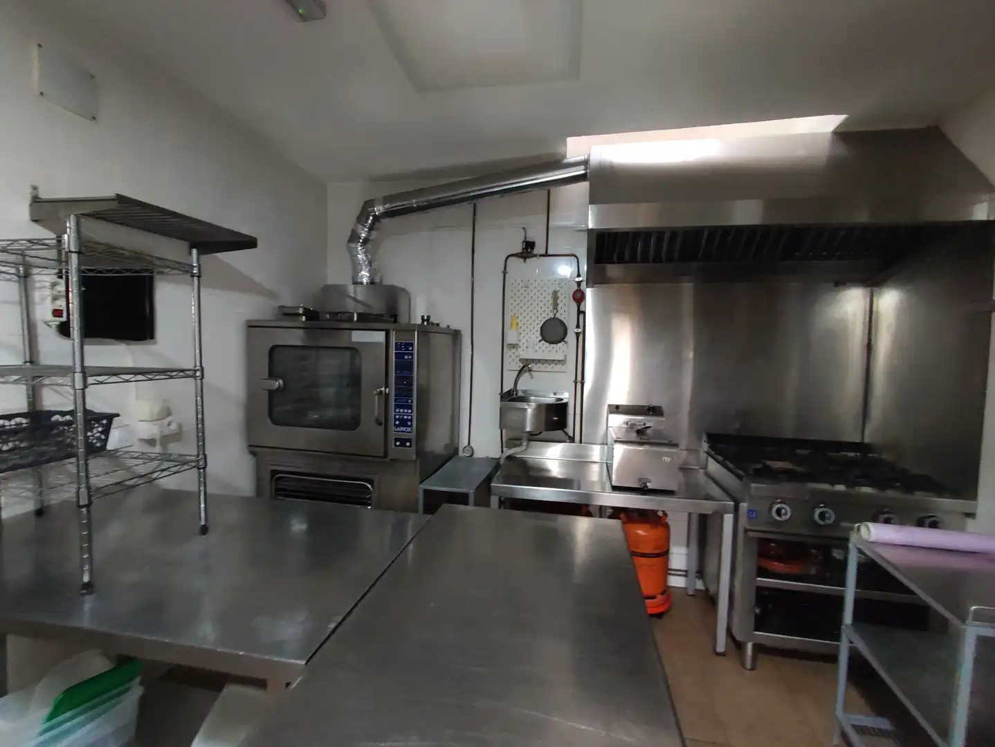 Piso en venta en Travesía Asensio Neila, Hervás