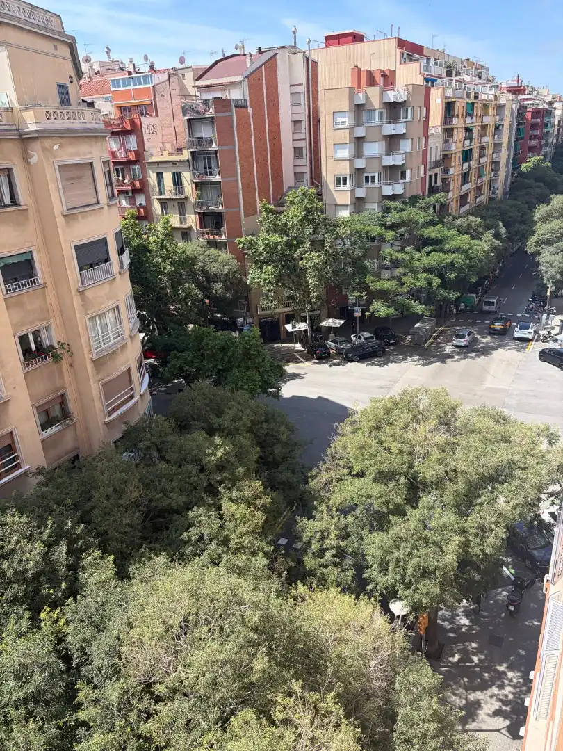 Vista exterior de Piso en venta en Barcelona con Aire acondicionado