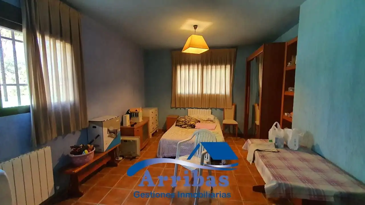 Habitación de Casa o chalet en venta en Almorox con Aire acondicionado, Calefacción y Jardín privado