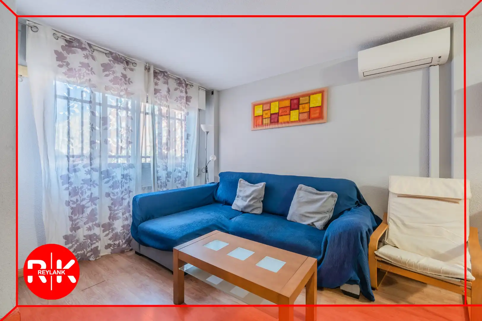 Sala de estar de Piso en venta en San Fernando de Henares con Aire acondicionado, Calefacción y Amueblado