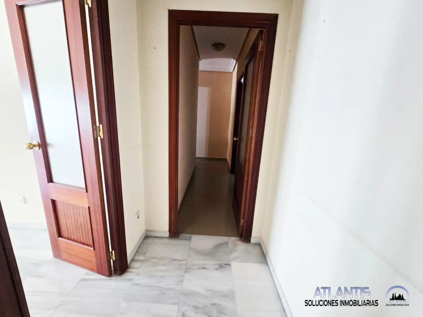 Wohnung zum Verkauf in Sevilla mit Abstellraum