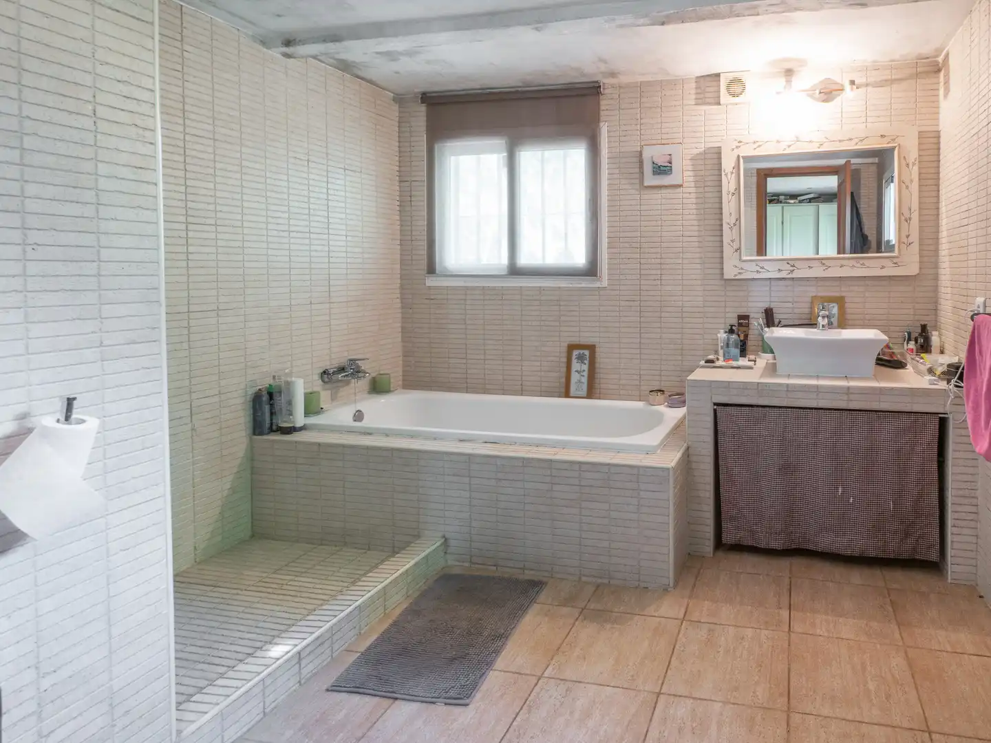 Casa amb piscina en venda a Casares pueblo, imagen 4