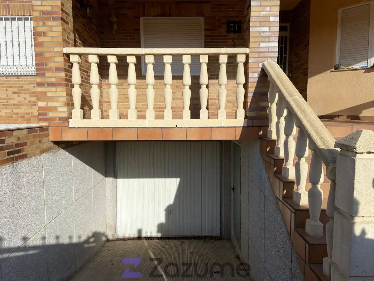 Casa o chalet de alquiler en C. Valencia, Ugena