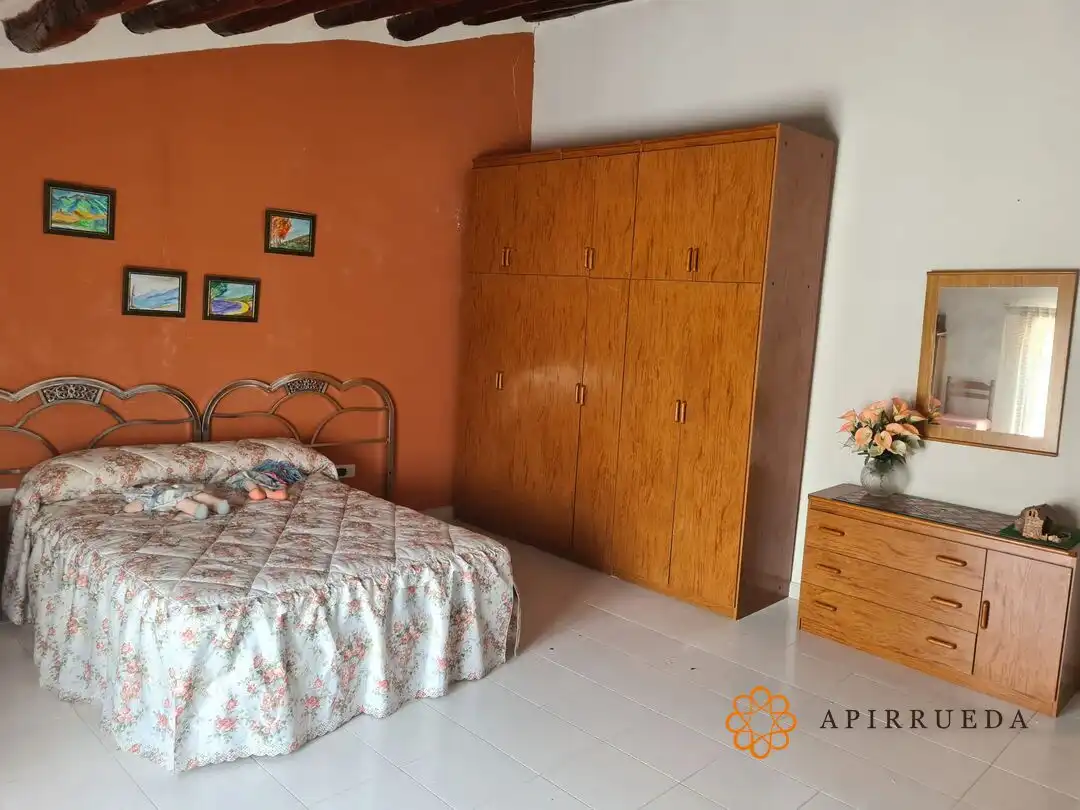Habitación de Casa o chalet en venta en Alforque con Calefacción, Trastero y Amueblado