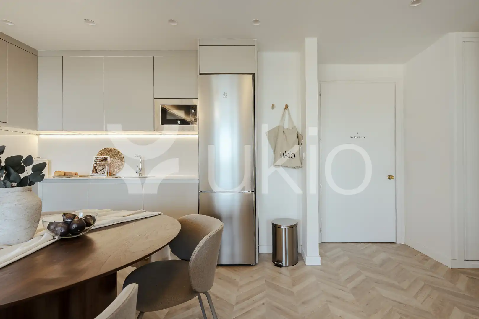 Apartment with terrace to rent in Paseo del Rey, imagen 12