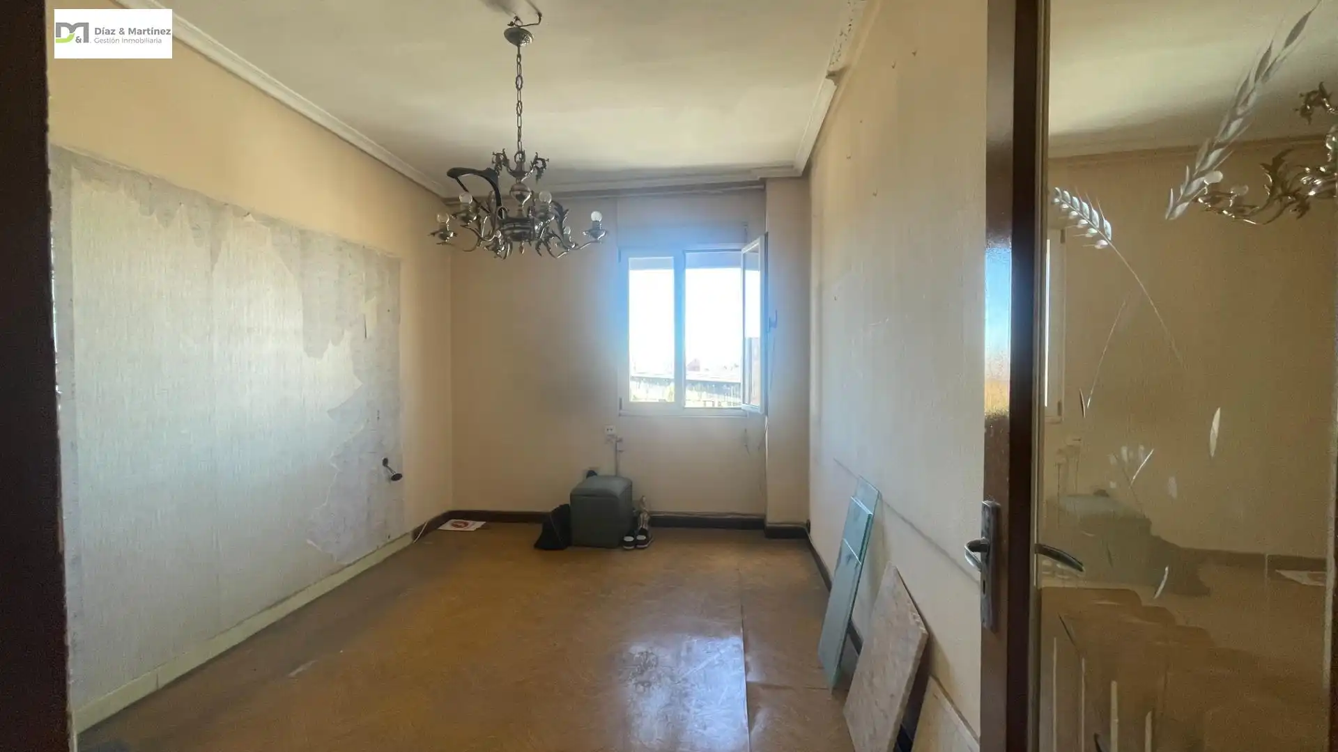 Piso en venta en León Capital , León