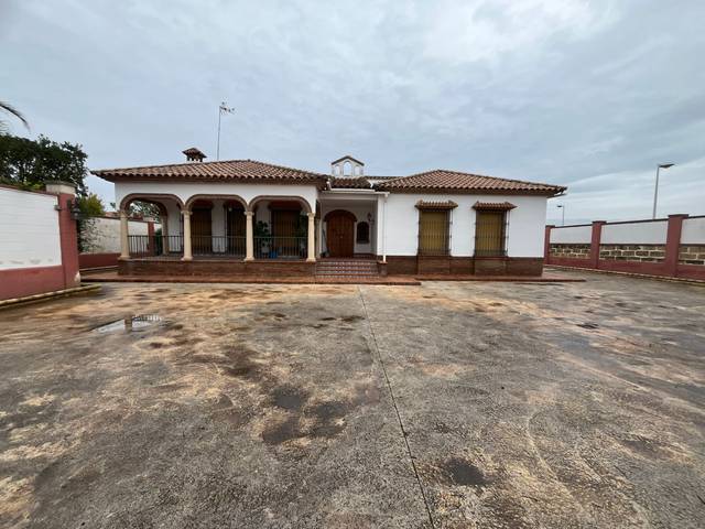 Casa-chalet en Alquiler en Encinarejo de Córdoba