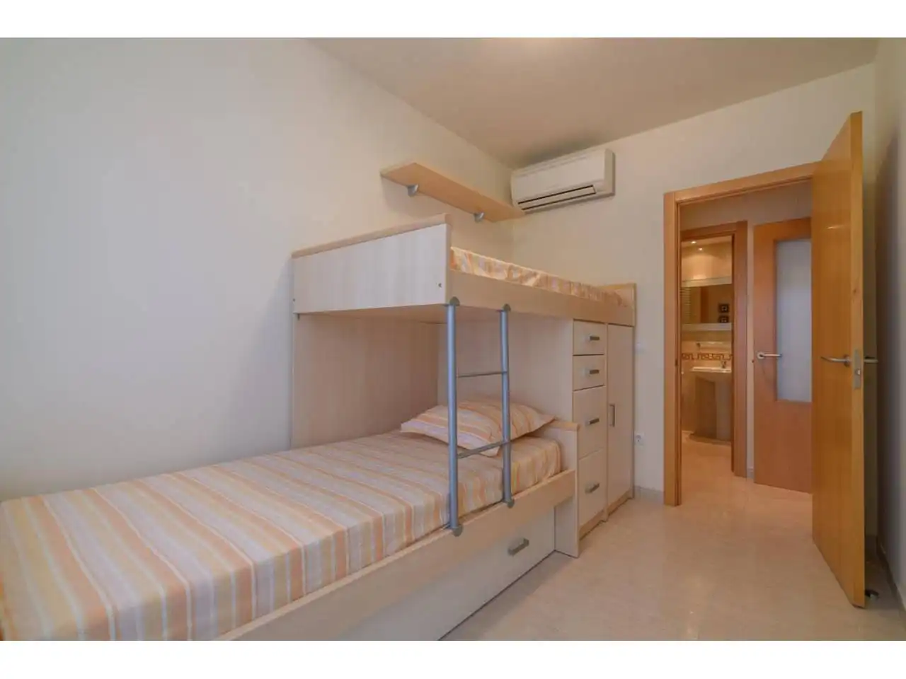 Habitación de Piso en venta en Tossa de Mar con Aire acondicionado, Calefacción y Balcón