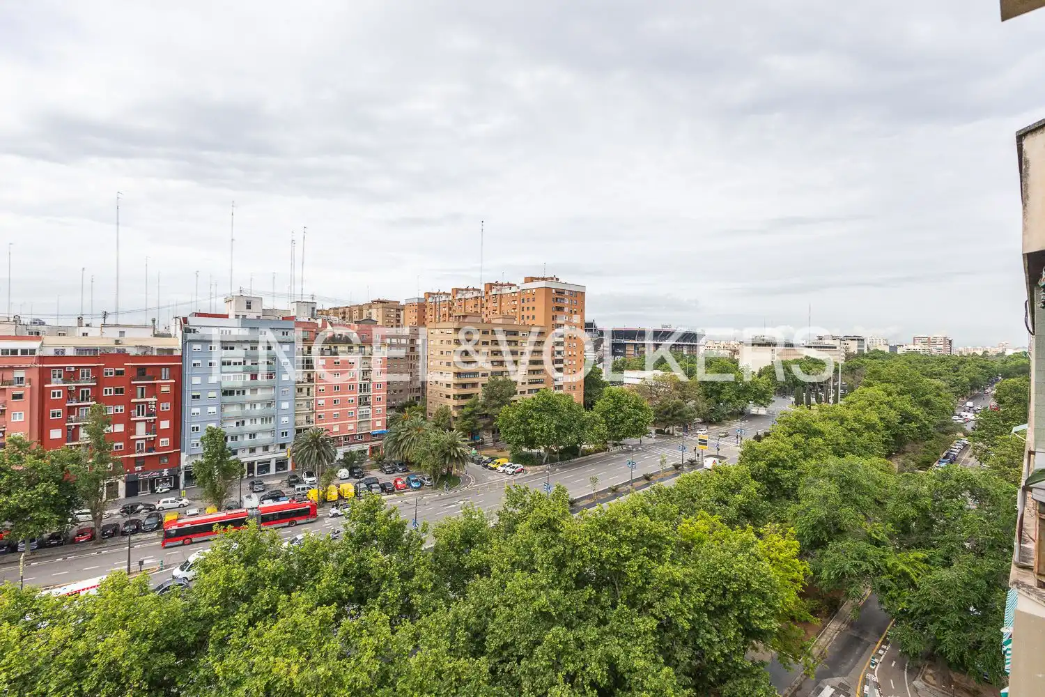 Vista exterior de Piso en venta en Valencia con Aire acondicionado, Calefacción y Balcón
