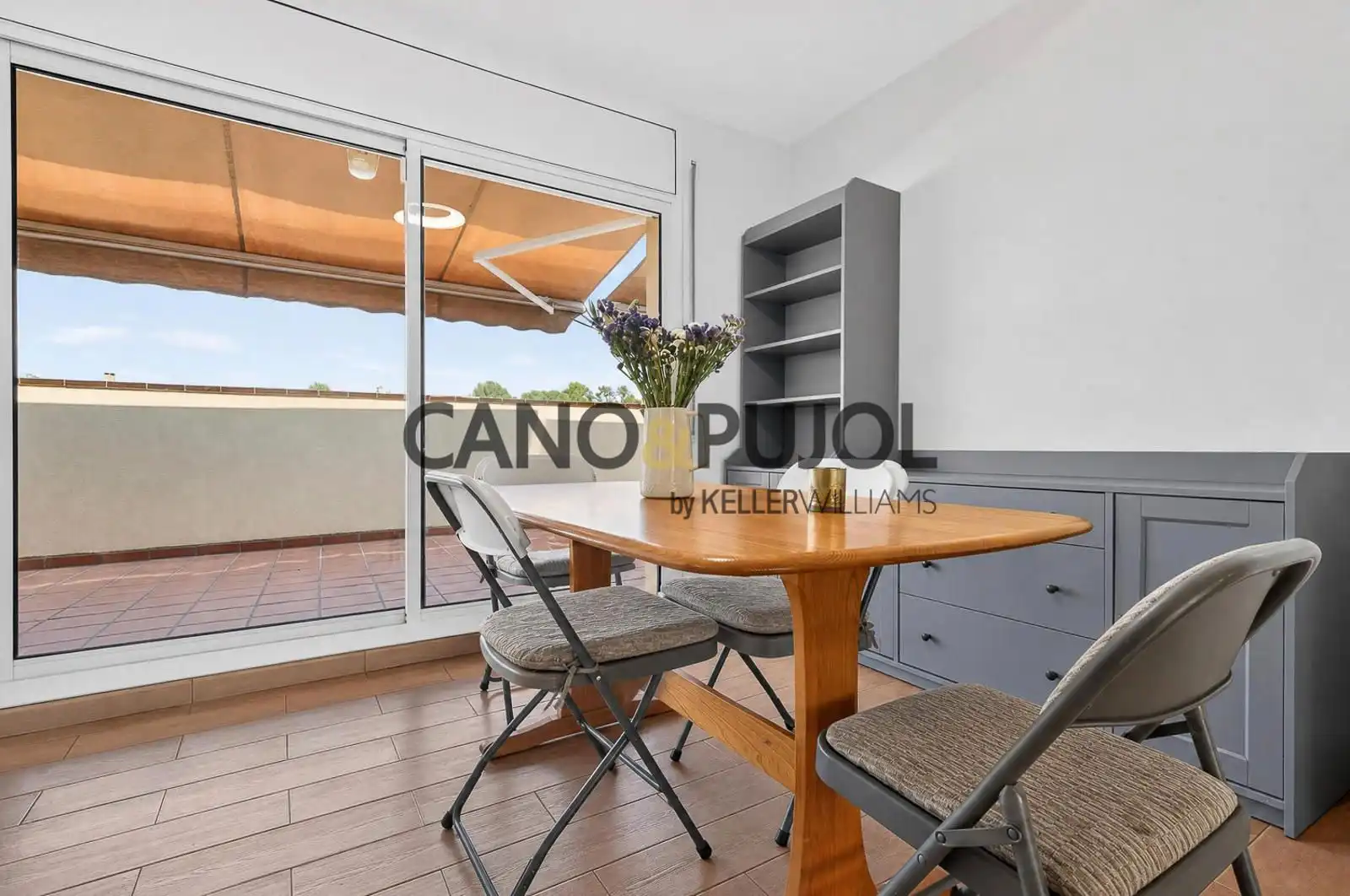 Terraza de Ático en venta en Rubí con Aire acondicionado, Calefacción y Jardín privado