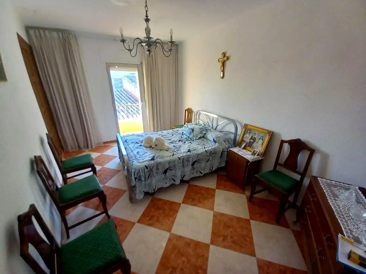 Habitación de Casa o chalet en venta en Codo con Jardín privado, Trastero y Balcón