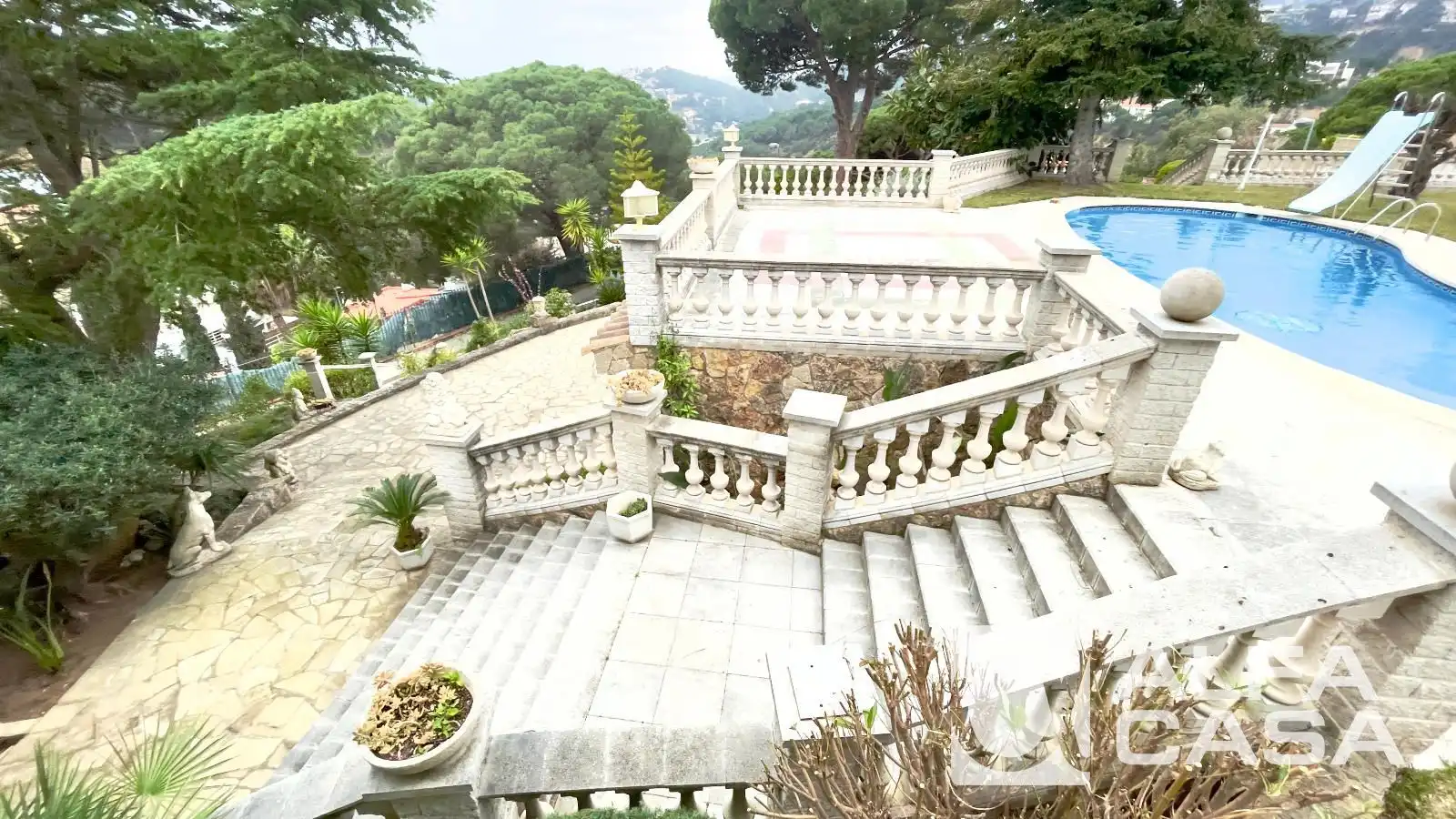 Garden of Houses for sale in Canyelles