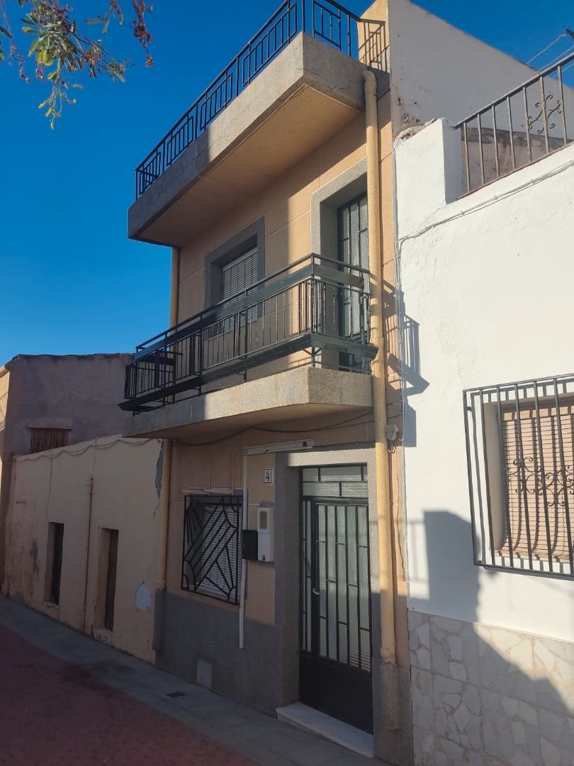 Exterior view of House or chalet for sale in Turre  with Terrace and Balcony