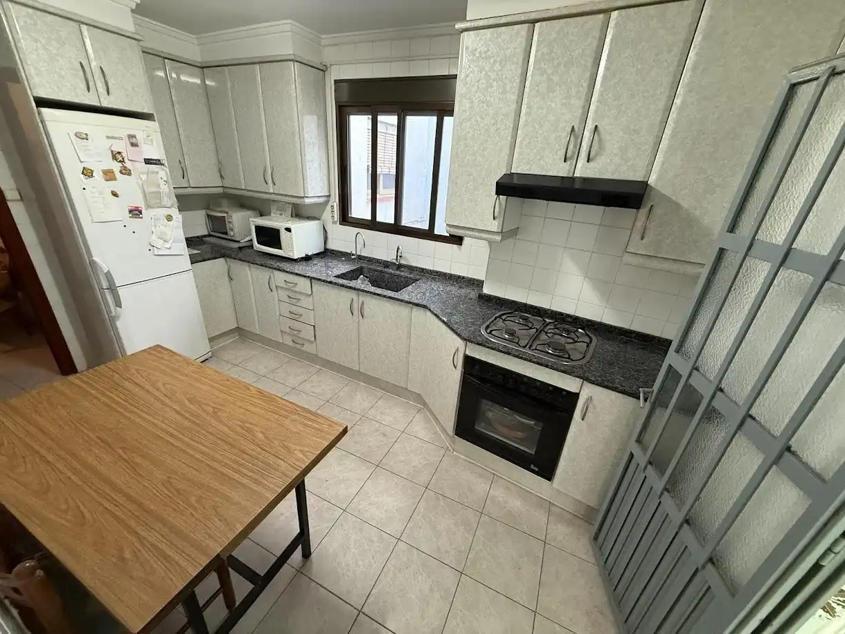 Cocina de Piso en venta en Mislata con Terraza, Trastero y Balcón