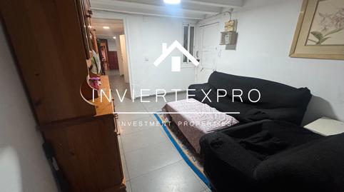 Foto 2 de Piso en venta en El Raval, Barcelona