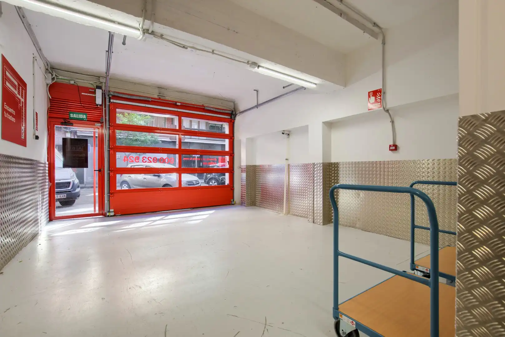 Storage room for rent in Madrid  with Alarm