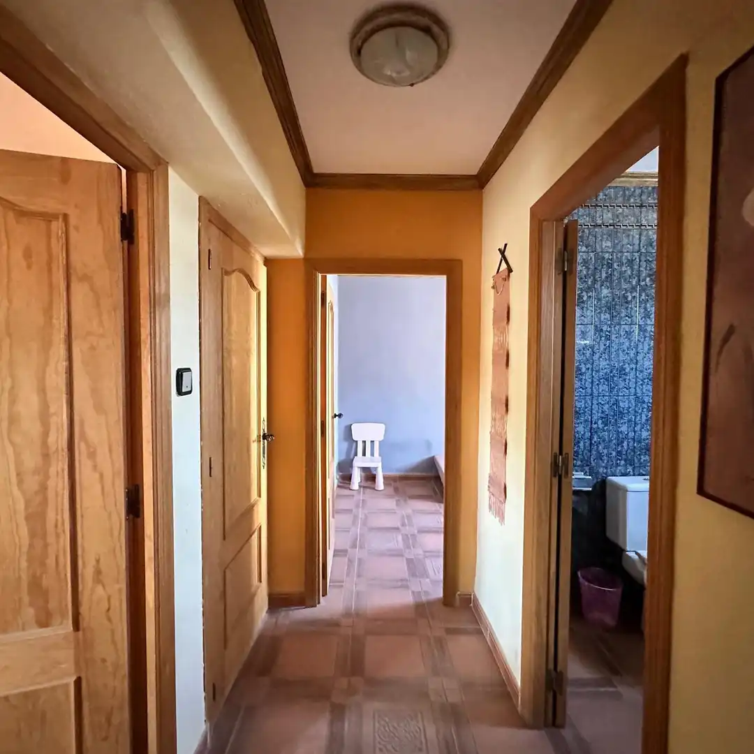 Piso en venta en La Línea de la Concepción con Amueblado y Balcón