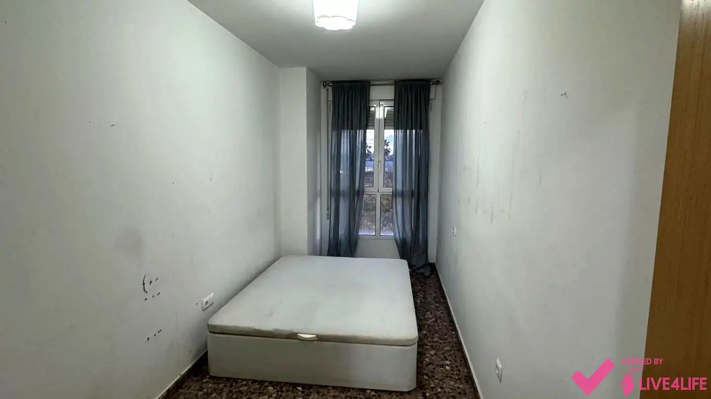 Piso con ascensor en alquiler en calle Paz Azzati Cutanda, imagen 24
