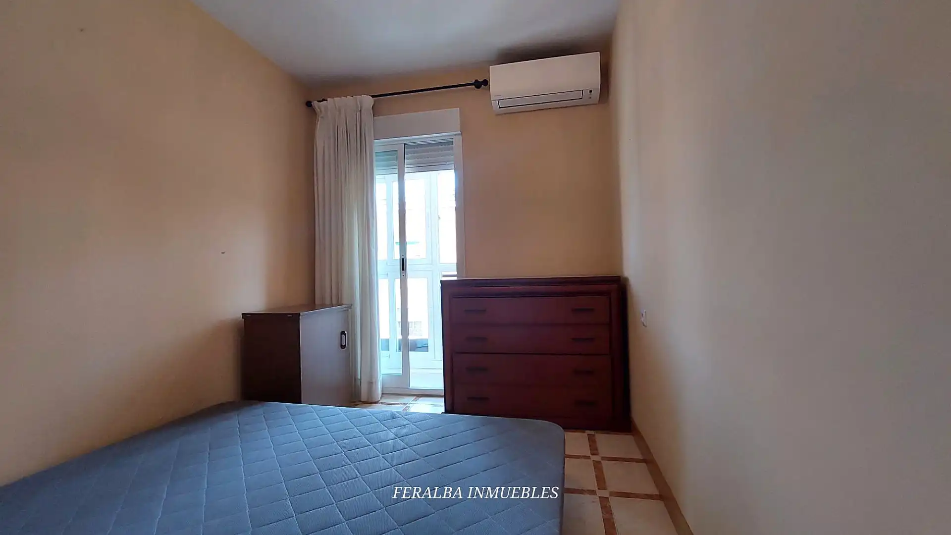 Schlafzimmer von Wohnung zum Verkauf in Madrid mit Klimaanlage, Heizung und Terrasse