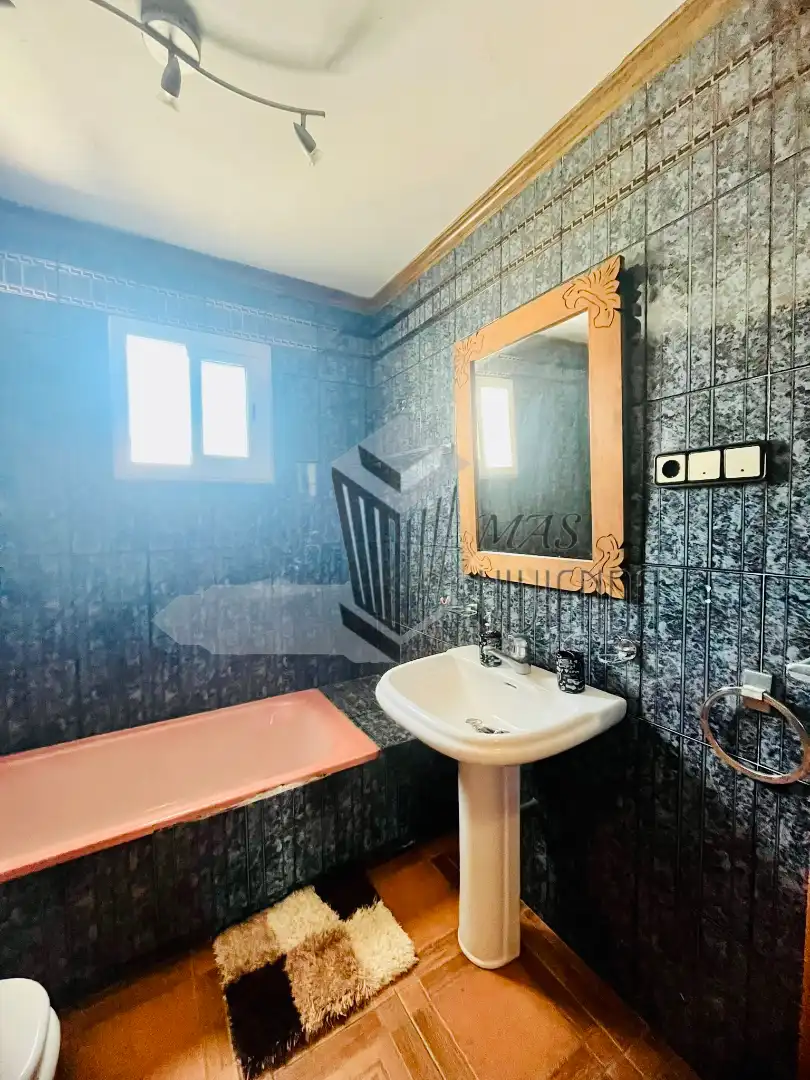 Badezimmer von Wohnung zum Verkauf in La Línea de la Concepción