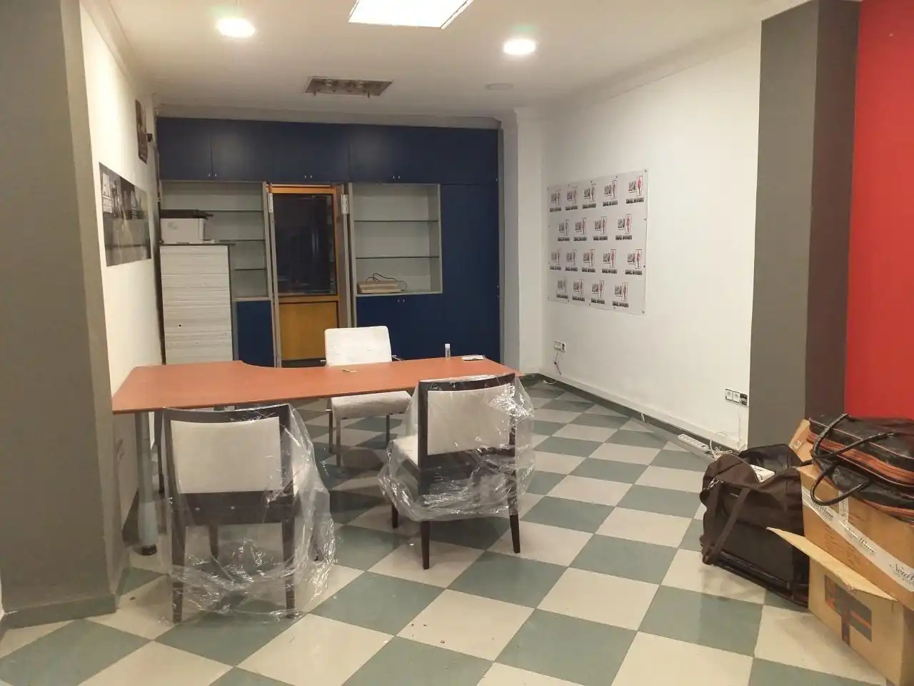 Locale commerciale in vendita a Yecla