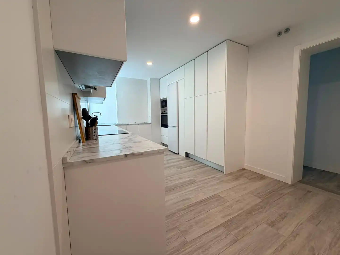 Kitchen of Flat for sale in Madrid  with Air Conditioner, Heating and Storage room