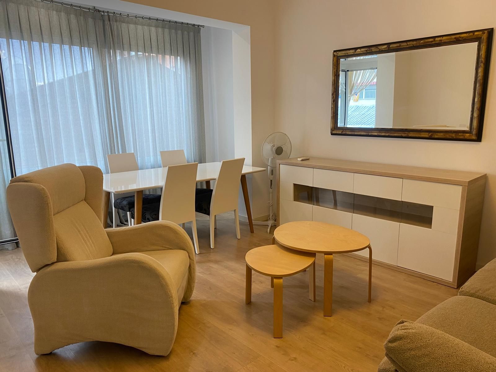 Sala d'estar de Pis en venda en  Barcelona Capital amb Aire condicionat, Calefacció i Parquet