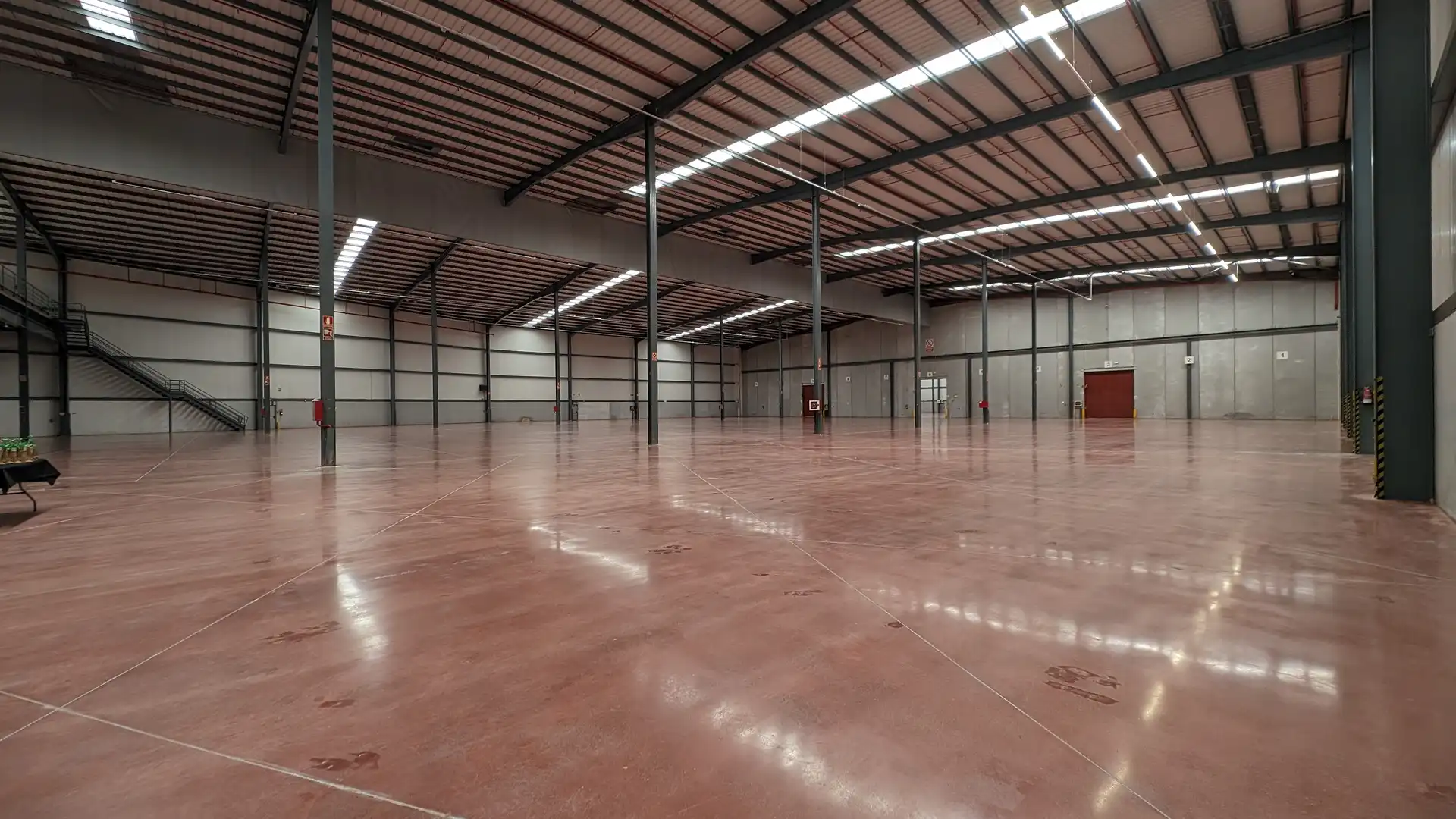 Nau industrial de lloguer en La Bisbal del Penedès