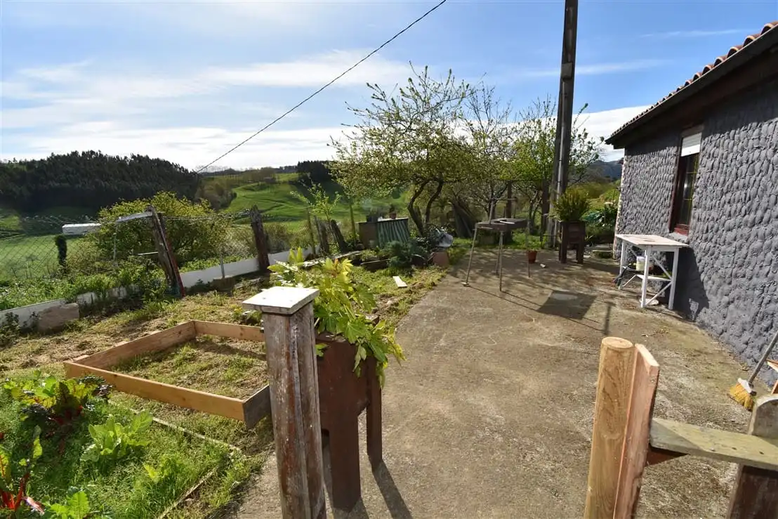 Finca rústica de alquiler en Medio Cudeyo con Jardín privado y Amueblado