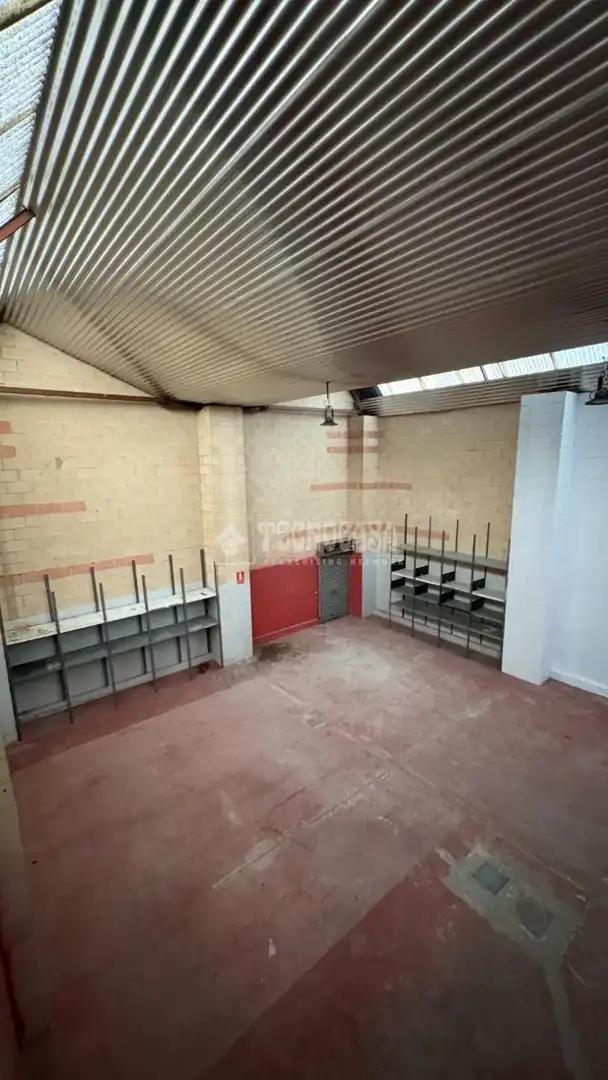 Local en venta en Alcalá de Henares con Aire acondicionado