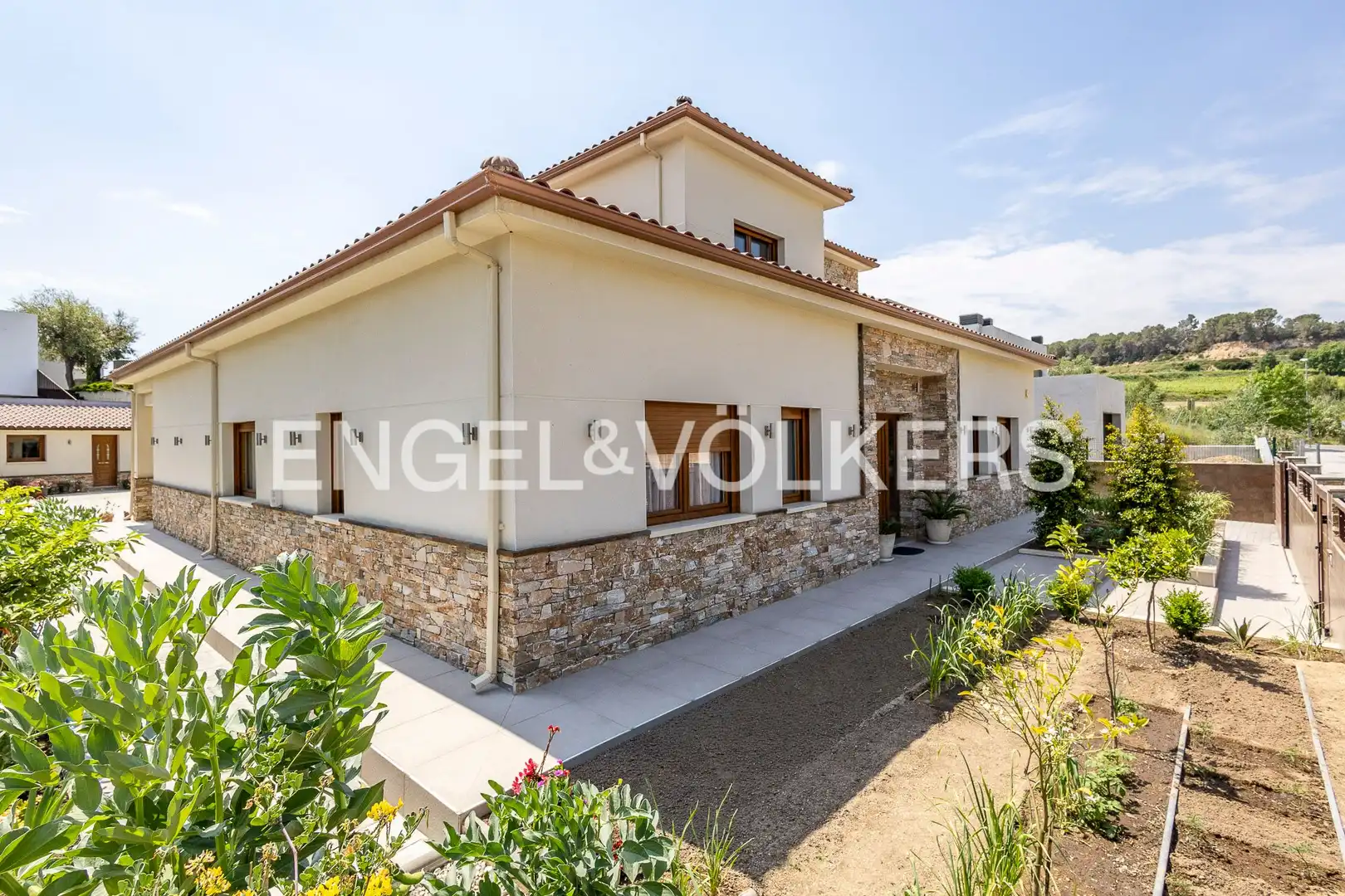 Exterior view of Houses for sale in Sant Sadurní d'Anoia  with Air Conditioner, Heating and Private garden