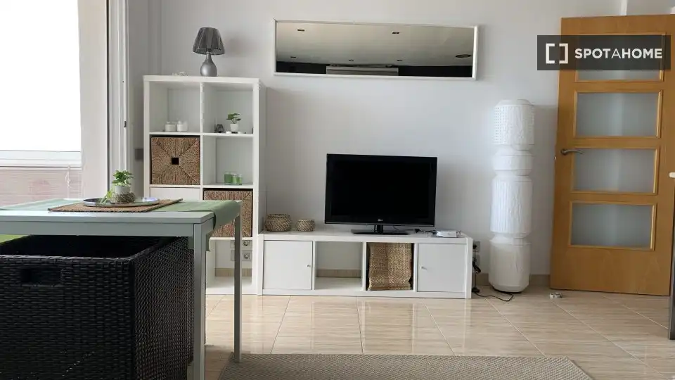 Room in Vallpineda - Rocamar