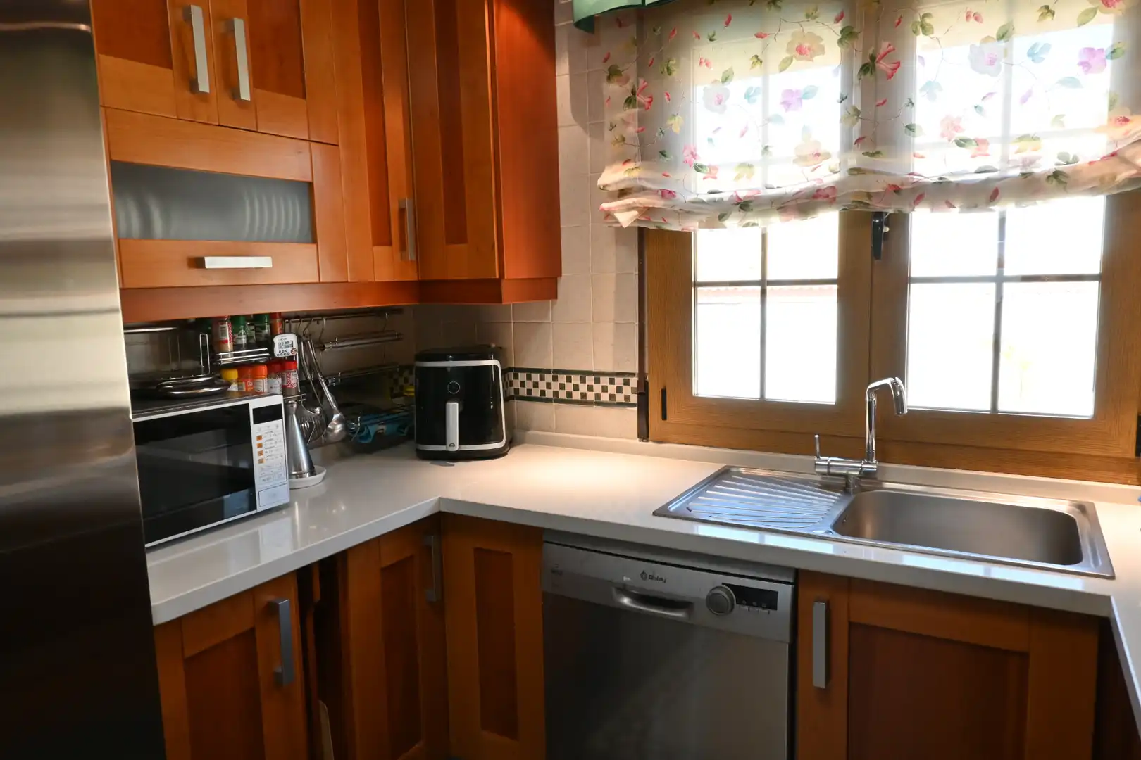 Cocina de Casa adosada en venta en Las Gabias con Aire acondicionado, Calefacción y Terraza