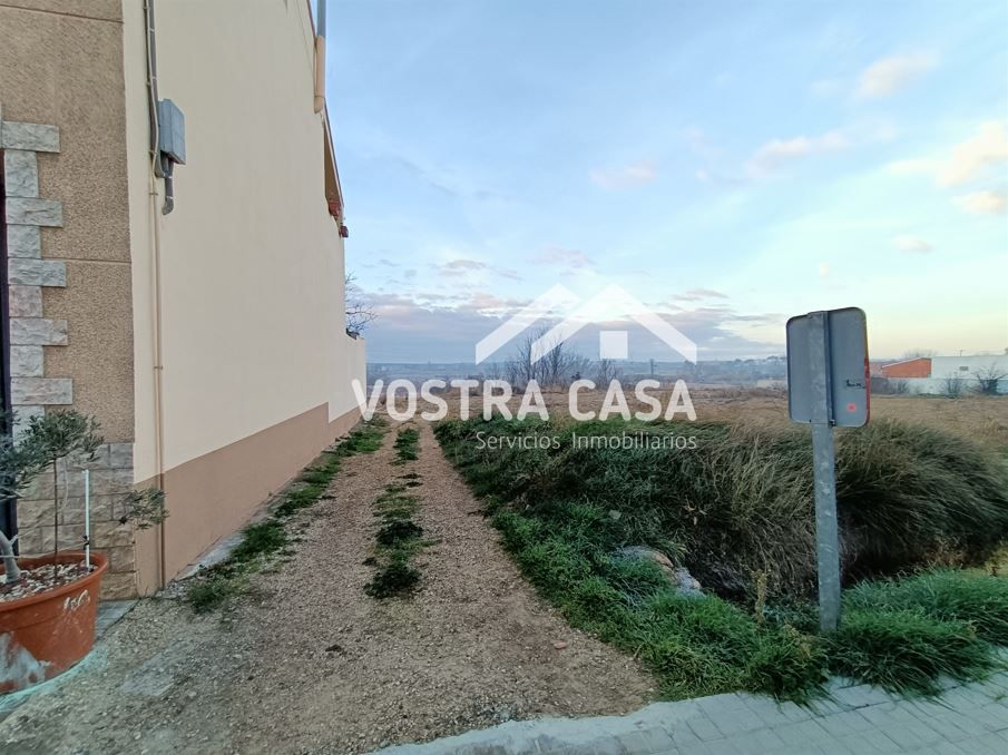 Land for sale in Requena