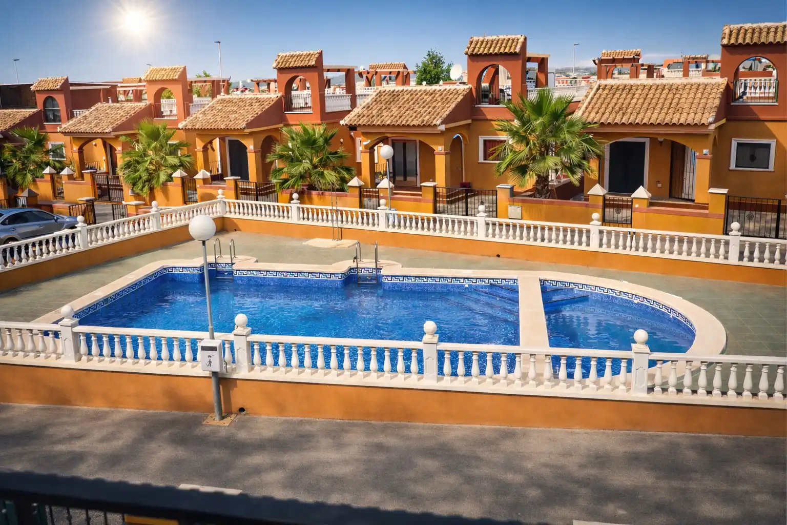Piscina de Casa o xalet en venda en Torrevieja amb Aire condicionat, Jardí privat i Terrassa
