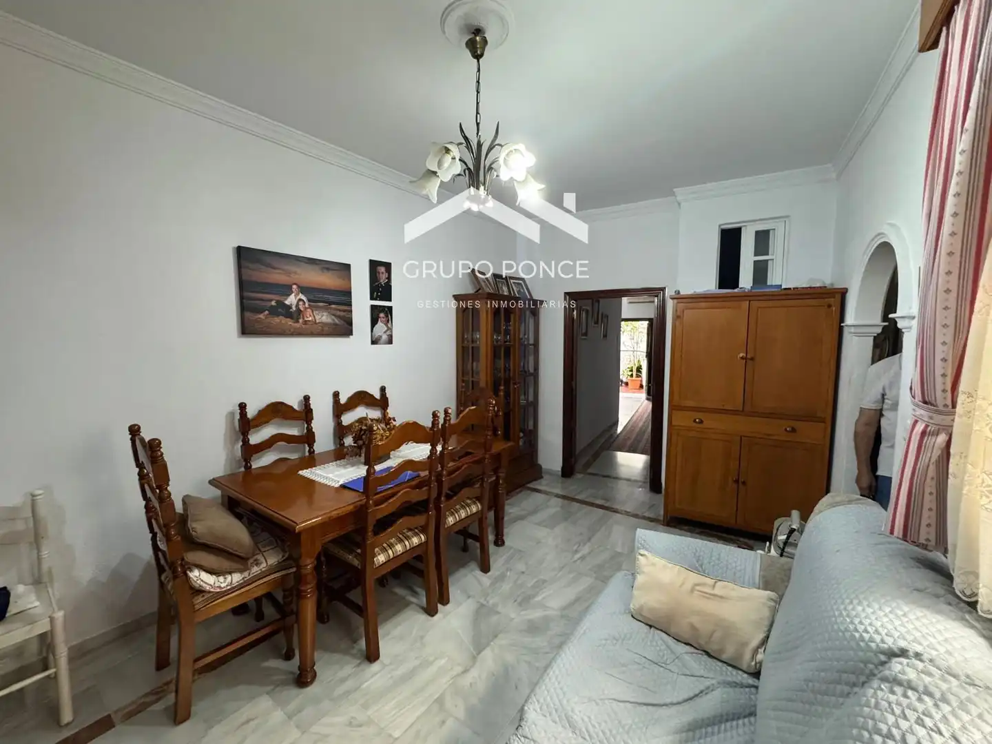 Living room of Houses for sale in Jerez de la Frontera  with Air Conditioner, Private garden and Terrace
