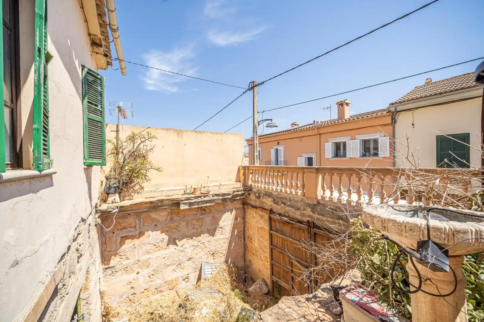 Vista exterior de Casa adosada en venda en Marratxí amb Jardí privat i Terrassa