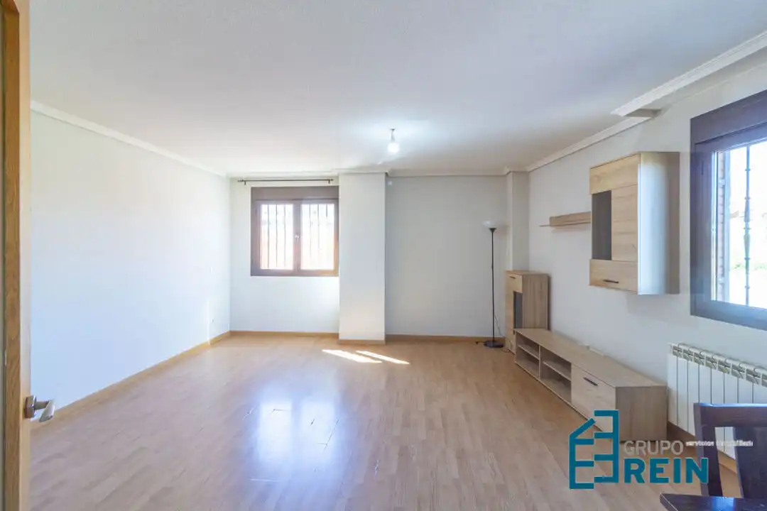 Sala de estar de Piso en venta en Recas con Calefacción
