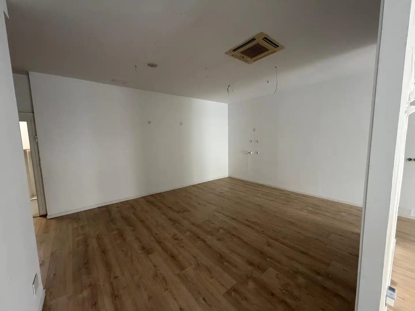 Local comercial en alquiler en Rúa de Eduardo Iglesias, imagen 12