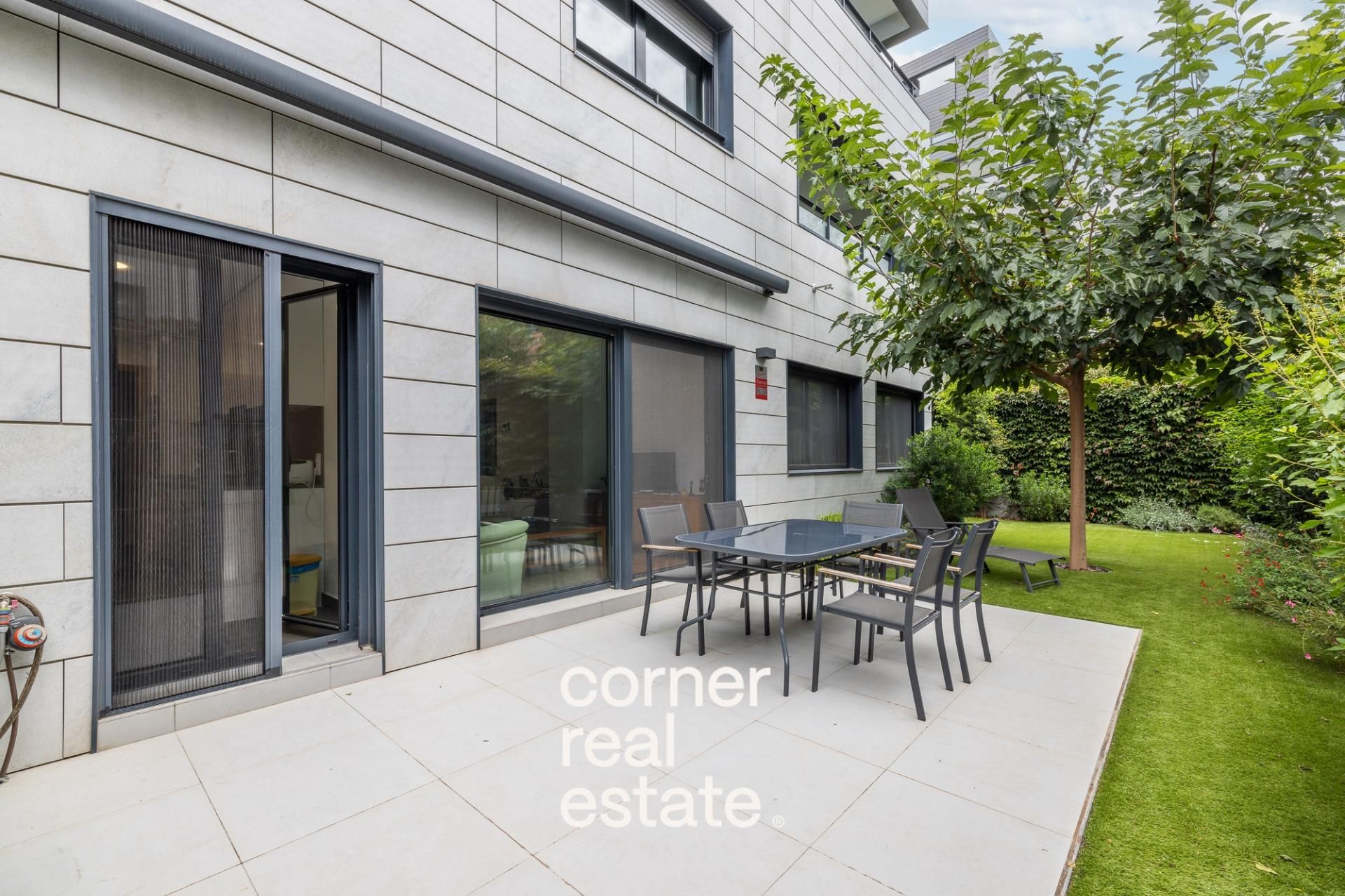 Terrace of Planta baja to rent in Sant Cugat del Vallès  with Heating, Private garden and Parquet flooring