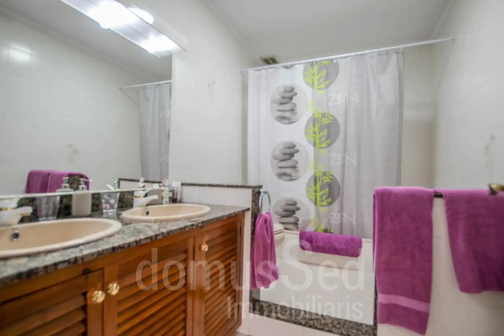 Bathroom of Detached homes for sale in El Masnou  with Air Conditioner, Heating and Terrace