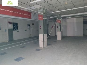 Gewerbefläche zur Miete in Casco Antiguo