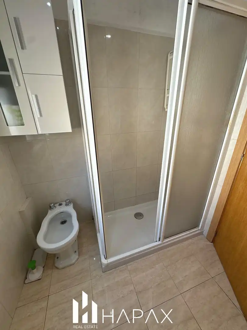 Bathroom of Flat for sale in Salamanca  with Heating and Balcony