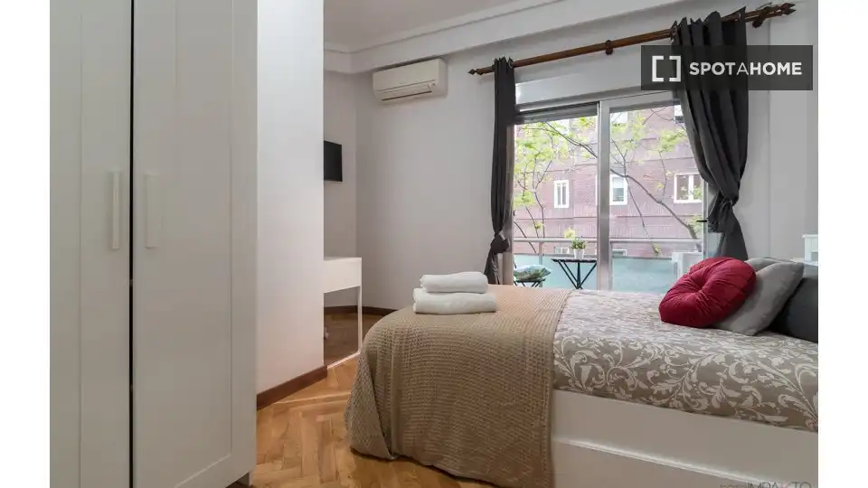 Room in Madrid, Madrid